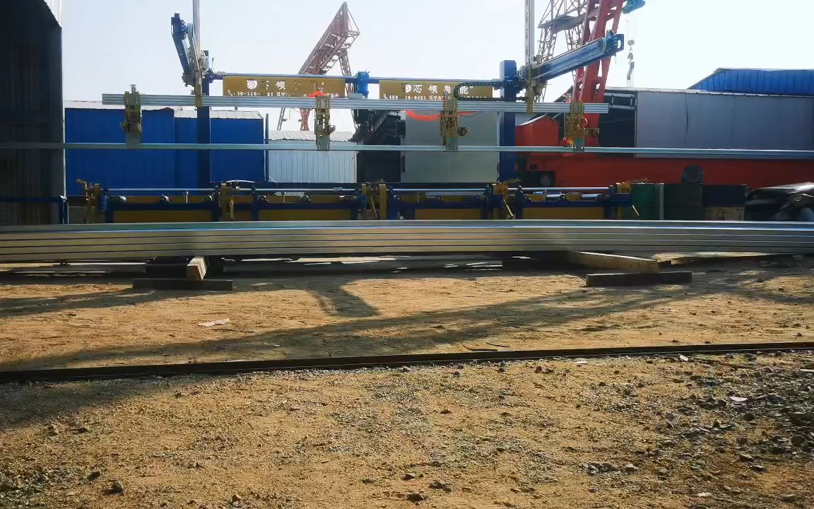 芯硕智能 辽宁鑫硕自动化机械CZ型钢码垛机，驱动型钢加工新未来